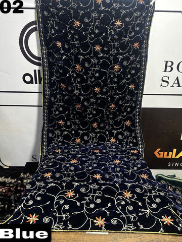 VELVET SHAWL Emb 02